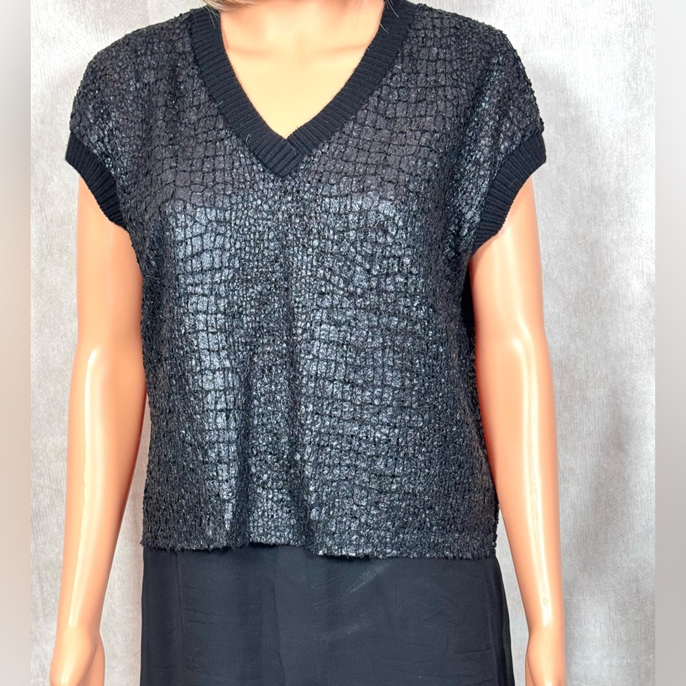 Elie Tahari Black Relaxed Boxy Blouse